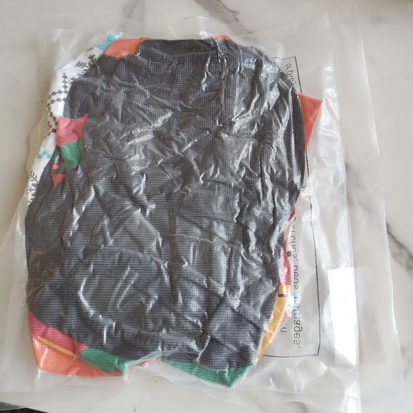 Drooling Dog 4 Piece Halloween and Christmas T-Shirt Set Size S - Picture 8 of 11